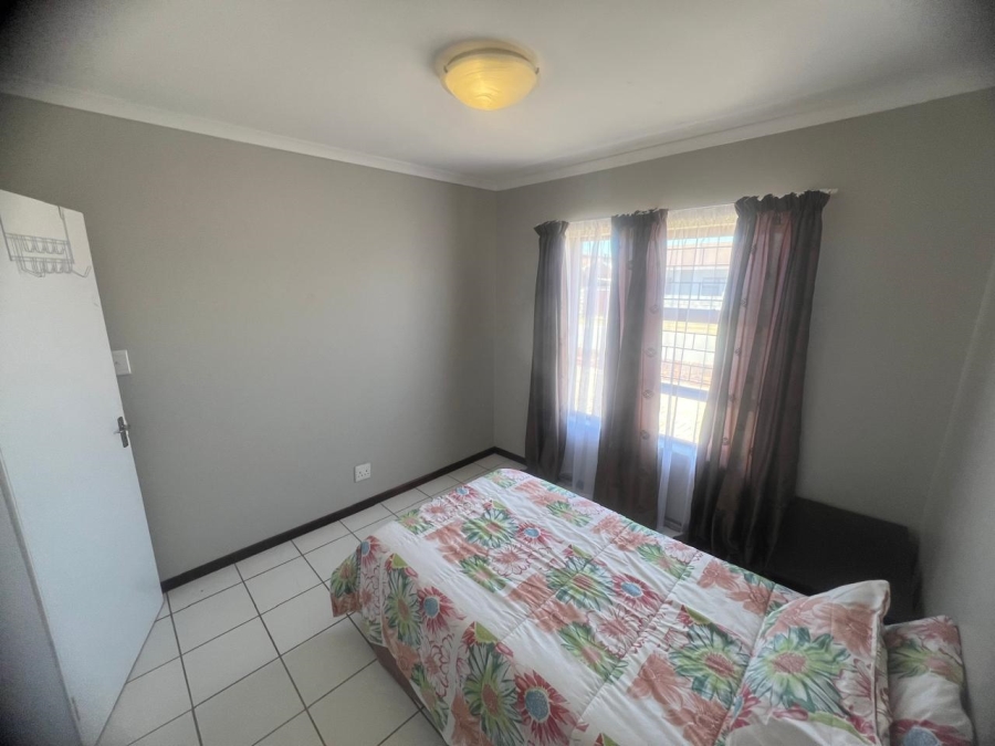 4 Bedroom Property for Sale in Pellsrus Eastern Cape